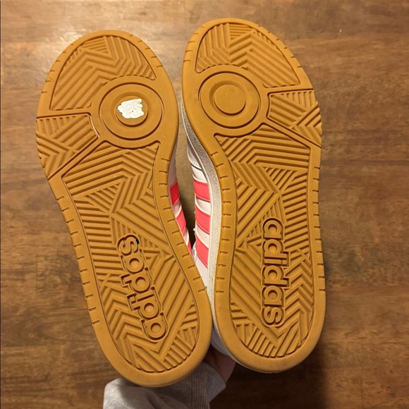 Adidas Women’s Hoops 3.0 Mid Cut Classic White Pink Gum Basketball Shoes Sz 7.5 - Picture 11 of 12